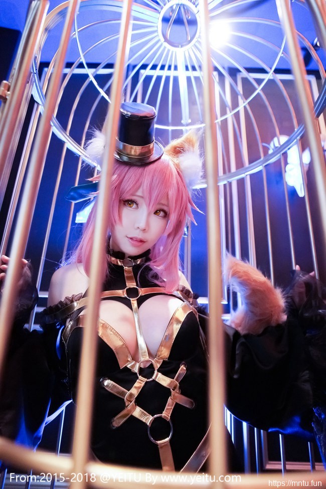 ElyEE子黑丝美腿COS装扮Fate-Extra魔术师玉藻前