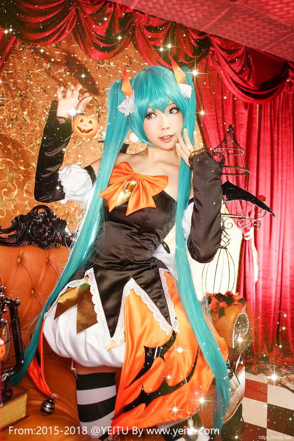 双马尾美女ElyEE子COS扮演VOCALOID初音未来