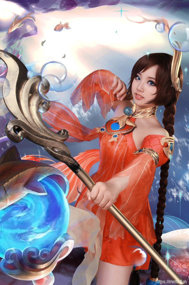 [新人报道]古风美女青子衿COSPLAY王者荣耀大乔