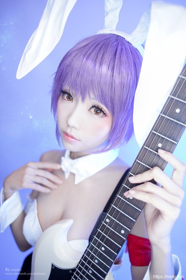 台湾美少女ElyEE子COS凉宫春日的忧郁长门有希