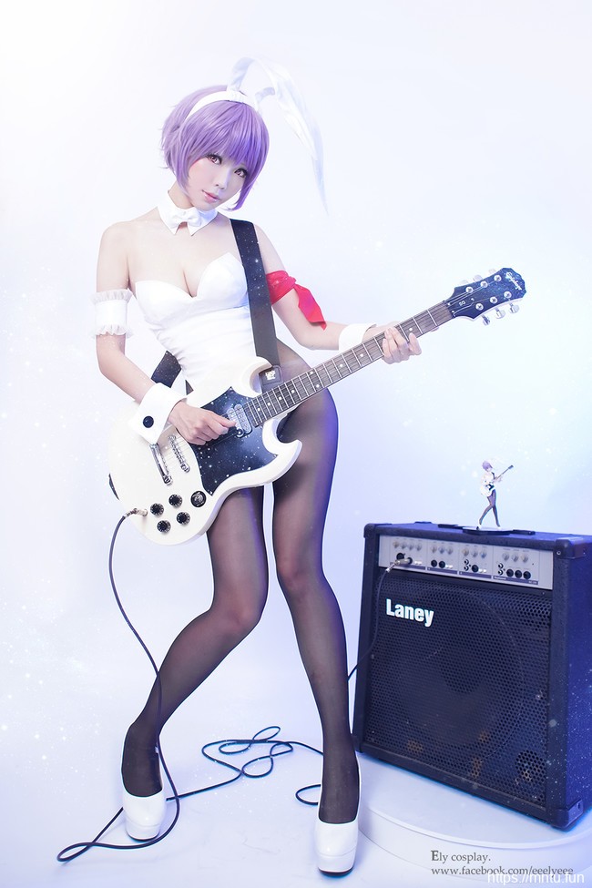 台湾美少女ElyEE子COS凉宫春日的忧郁长门有希