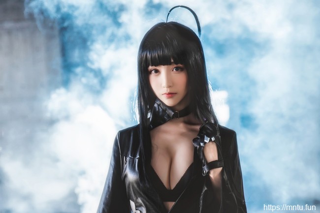 靓妹青青子wCOSPLAY冒险岛2符文剑士菲莉雅