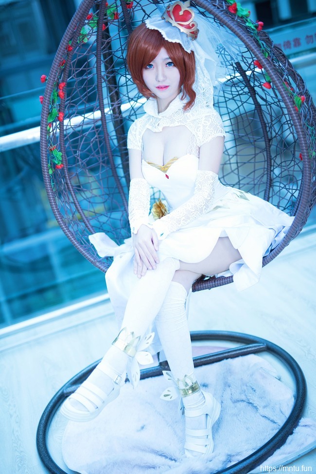 萌系妹子洛狐不吃兔COSPLAY王者荣耀萝莉小乔