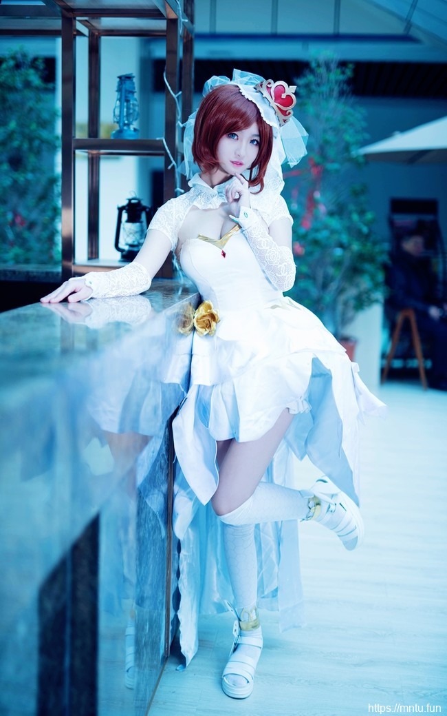 萌系妹子洛狐不吃兔COSPLAY王者荣耀萝莉小乔