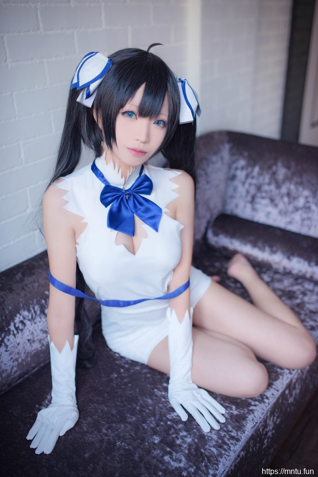 [足控福利] 清纯少女青青子w角色扮演赫斯缇雅