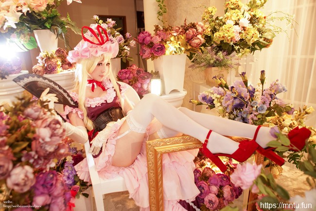 清纯美少女ElyEE子COS东方Project八云紫