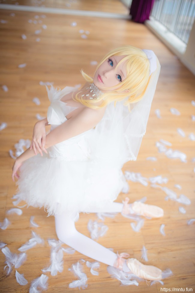 [足控福利] 芭蕾少女青青子w角色扮演LOVE-LIVE绚濑绘里