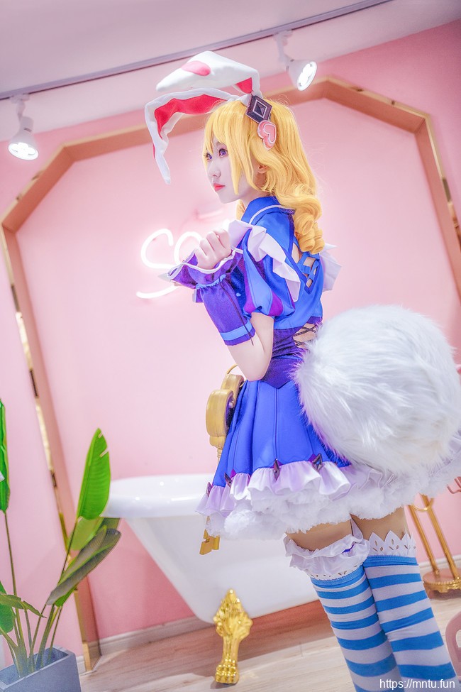 清纯萝莉炸毛兔COSPLAY王者荣耀仙境爱丽丝妲己