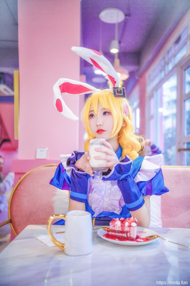 清纯萝莉炸毛兔COSPLAY王者荣耀仙境爱丽丝妲己
