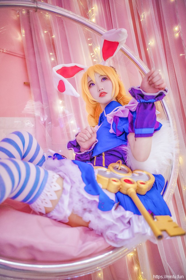 清纯萝莉炸毛兔COSPLAY王者荣耀仙境爱丽丝妲己