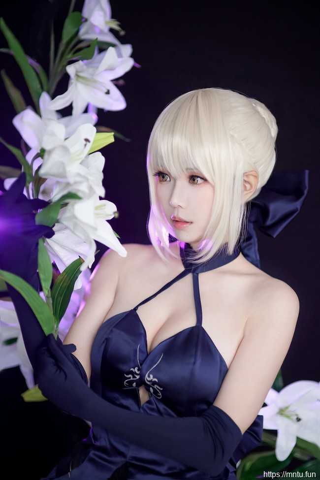 台湾少女ElyEE子扮演Fate-Grand-Order阿尔托利亚·潘德拉贡