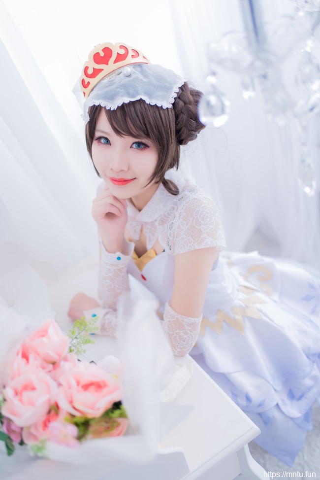 清纯萌妹子樱井咲COSPLAY王者荣耀小乔