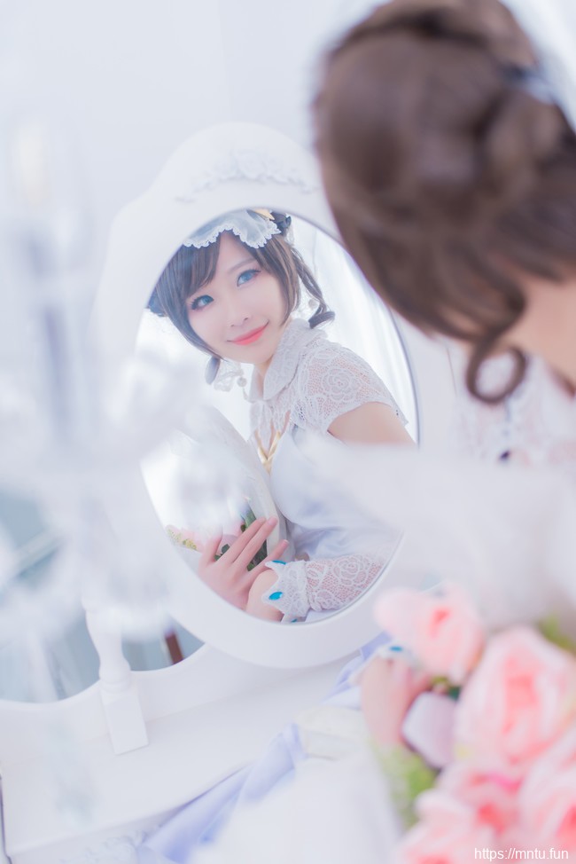 清纯萌妹子樱井咲COSPLAY王者荣耀小乔