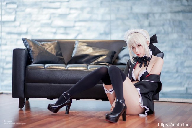 萌妹ElyEE子COS Fate-Grand-Order阿尔托利亚·潘德拉贡