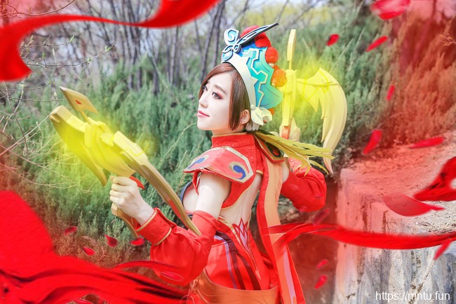 性感美女久夜丶修长美腿COS王者荣耀霸王别姬虞姬