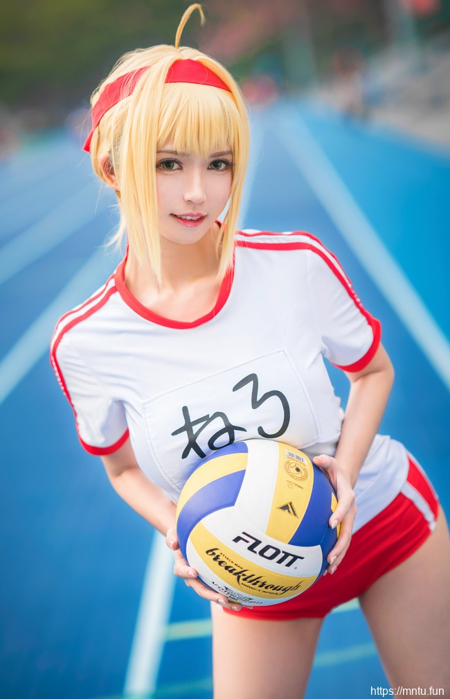 清纯少女鳗鱼霏儿COS扮演Fate-Extra尼禄美图