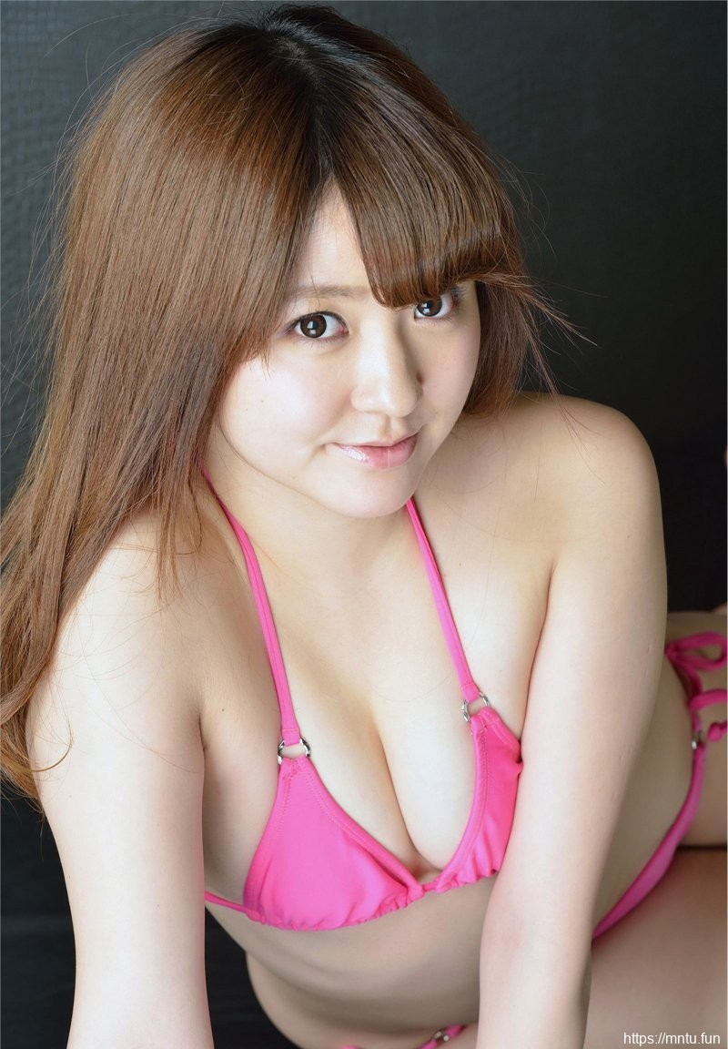 日本肥臀少妇性感内衣凹凸有致身材极度诱惑