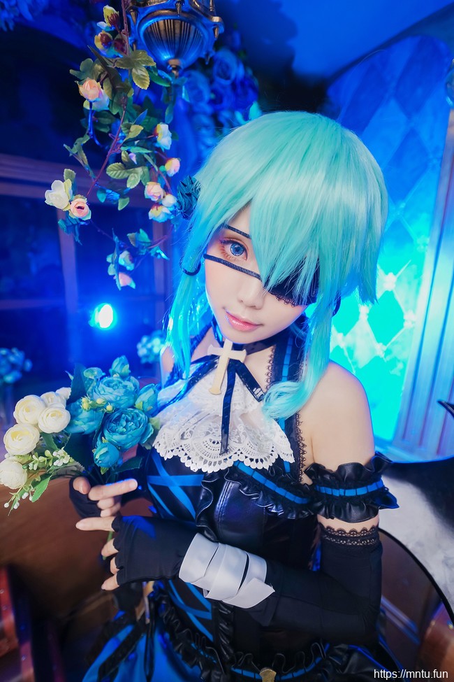台湾萌系美少女ElyEE子COS刀剑神域哥特风朝田诗乃