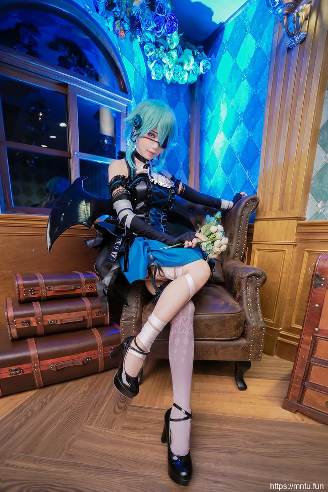 台湾萌系美少女ElyEE子COS刀剑神域哥特风朝田诗乃