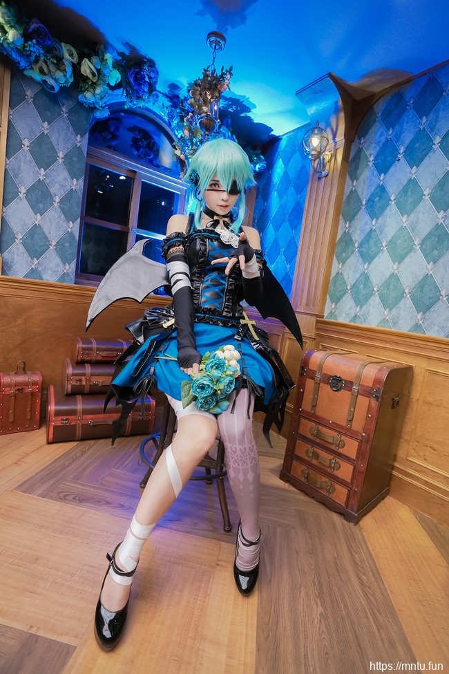 台湾萌系美少女ElyEE子COS刀剑神域哥特风朝田诗乃