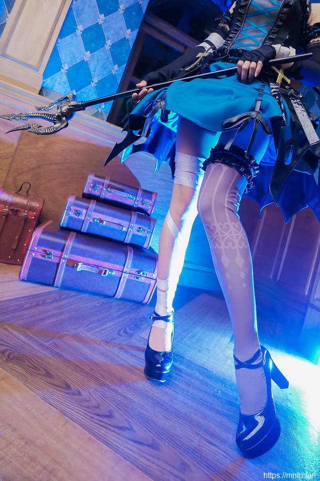 台湾萌系美少女ElyEE子COS刀剑神域哥特风朝田诗乃