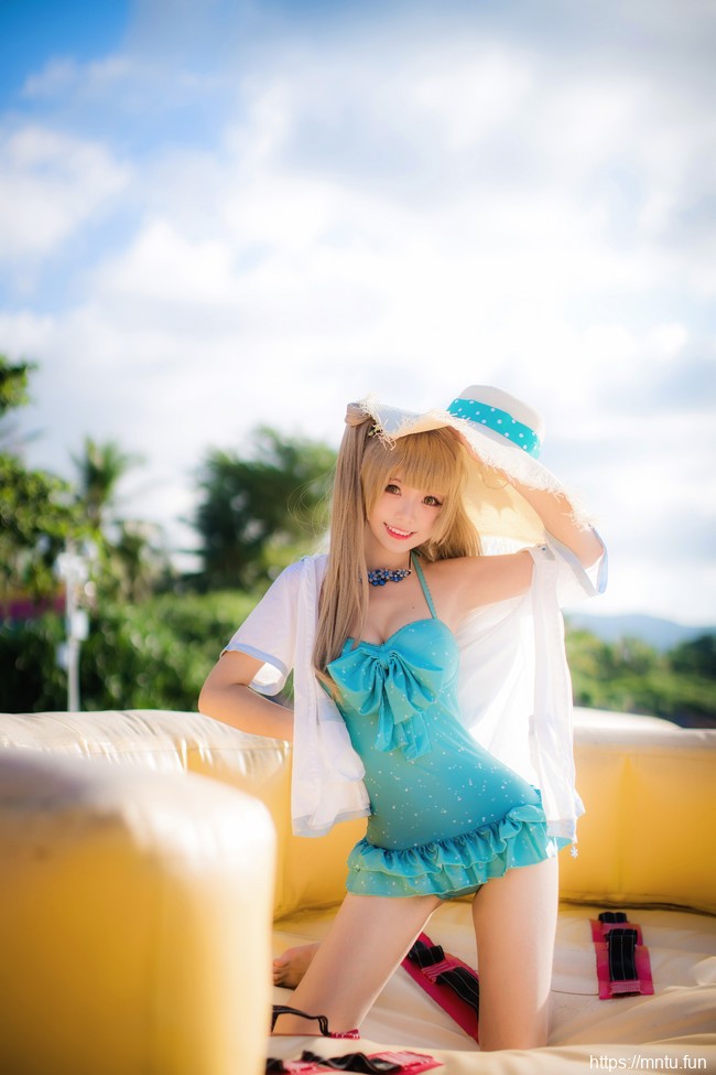 COSer萝莉沫茉Moooooo海南COS南小鸟