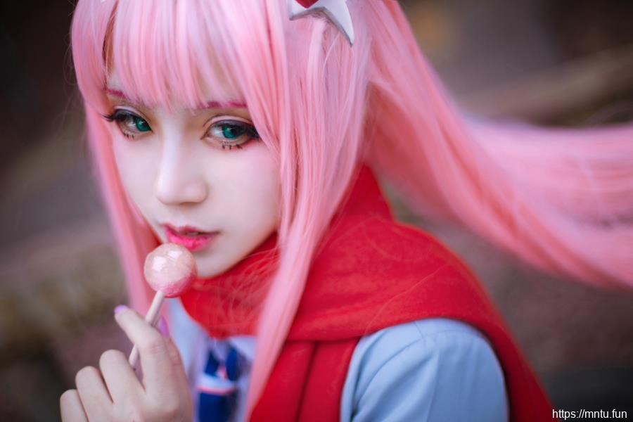 颜值少女汐兔子COS扮演精英驾驶员EDJK制服02