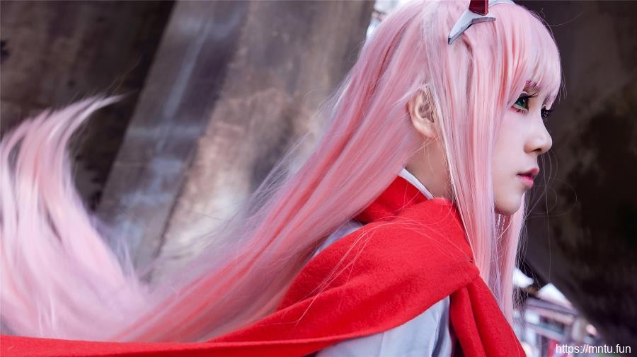 颜值少女汐兔子COS扮演精英驾驶员EDJK制服02