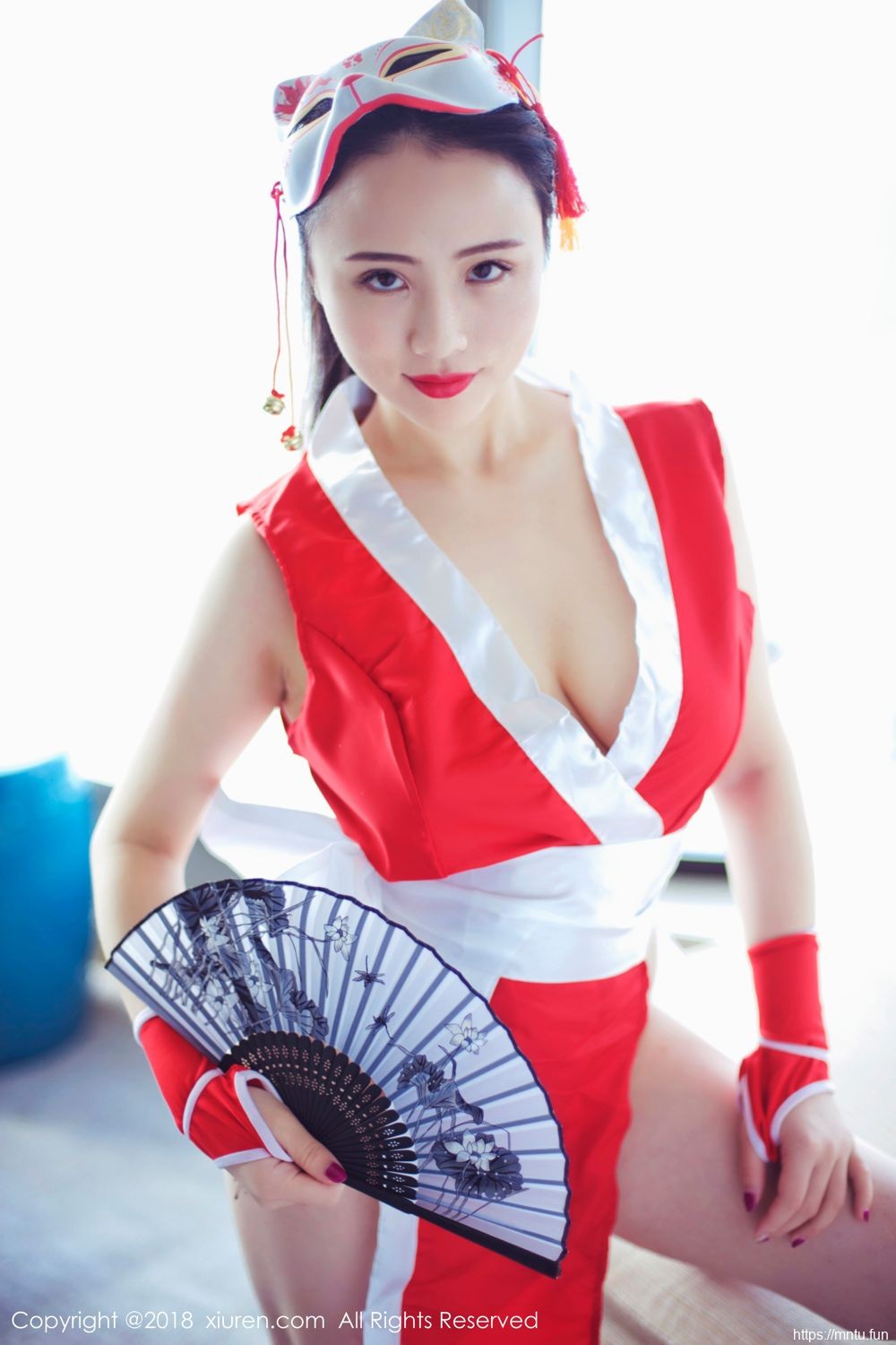 秀人网新晋模特瑞瑞ruirui天然大胸COSPLAY不知火舞美图