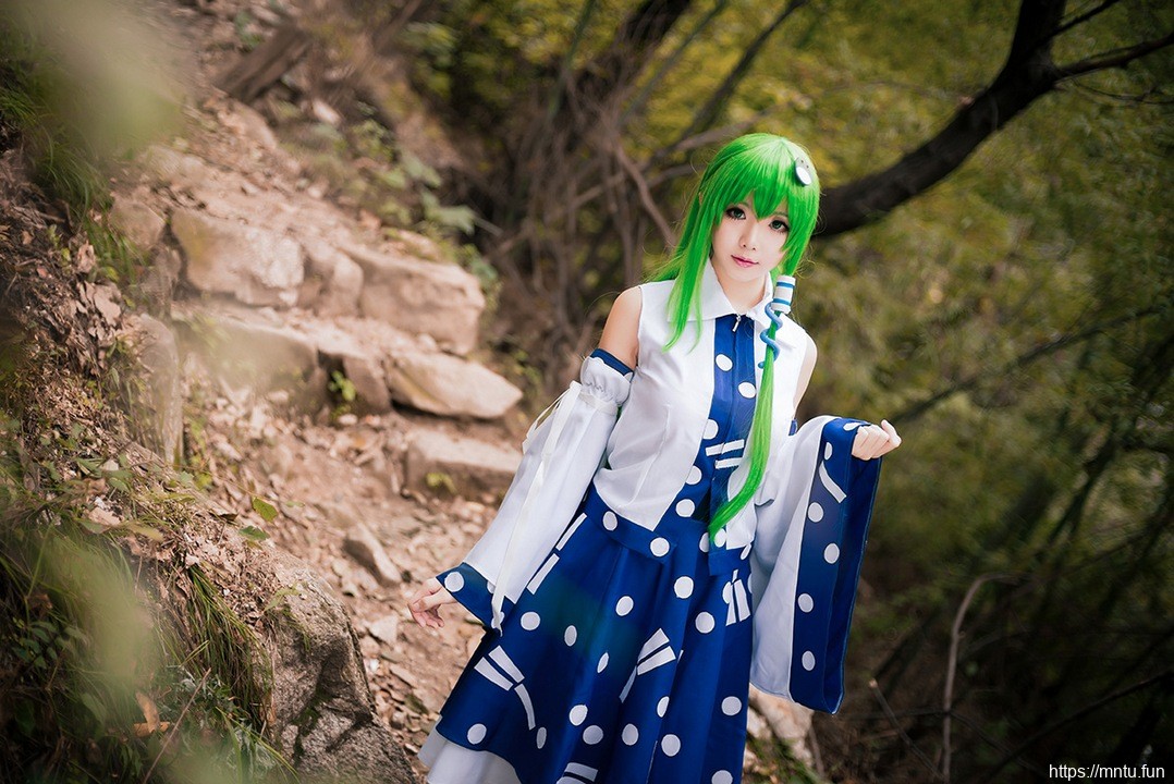 和服美女cosplay东方Project动漫角色东风谷早苗