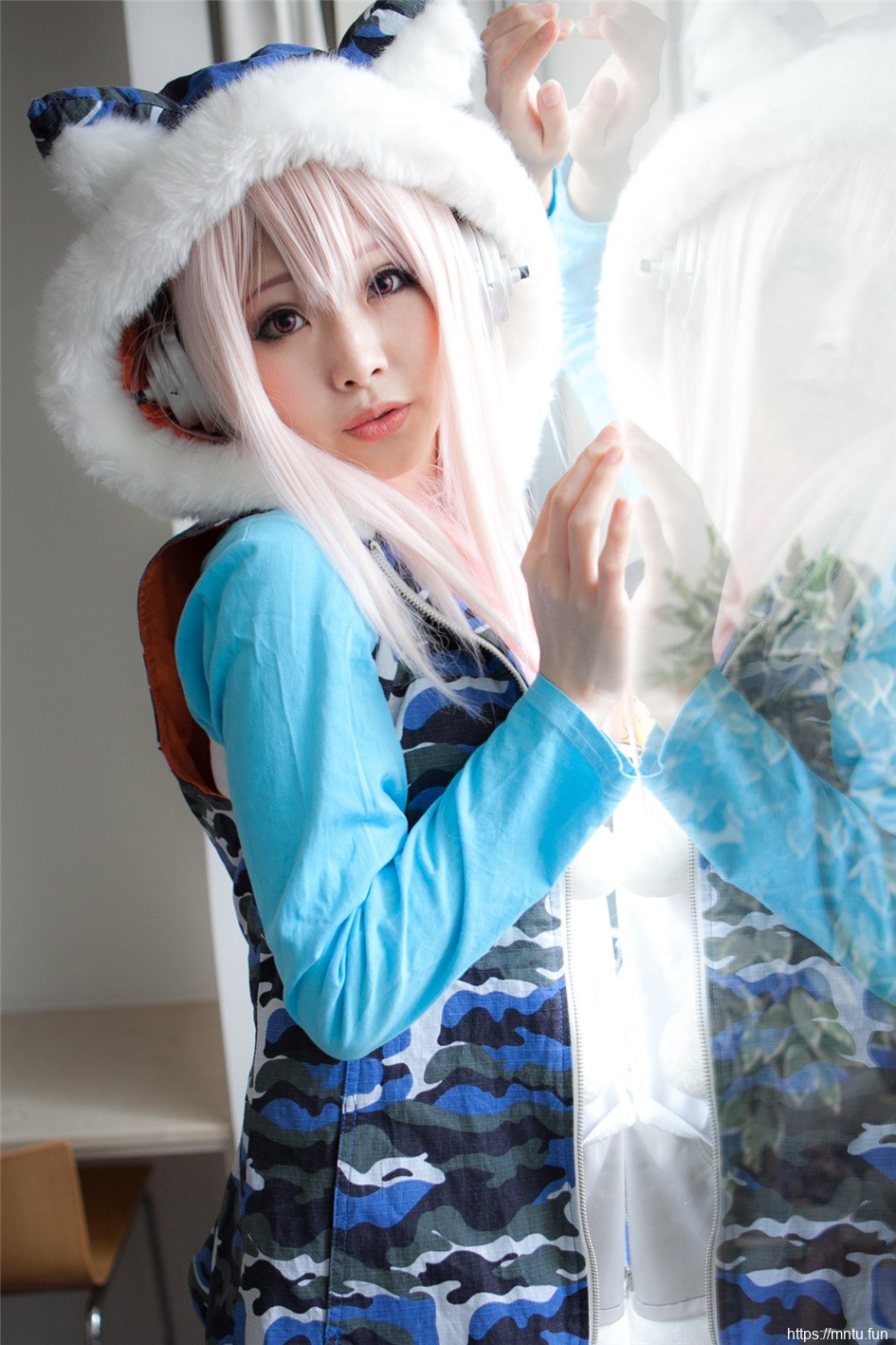 萌妹子星影夕香大尺度COS索尼子写真