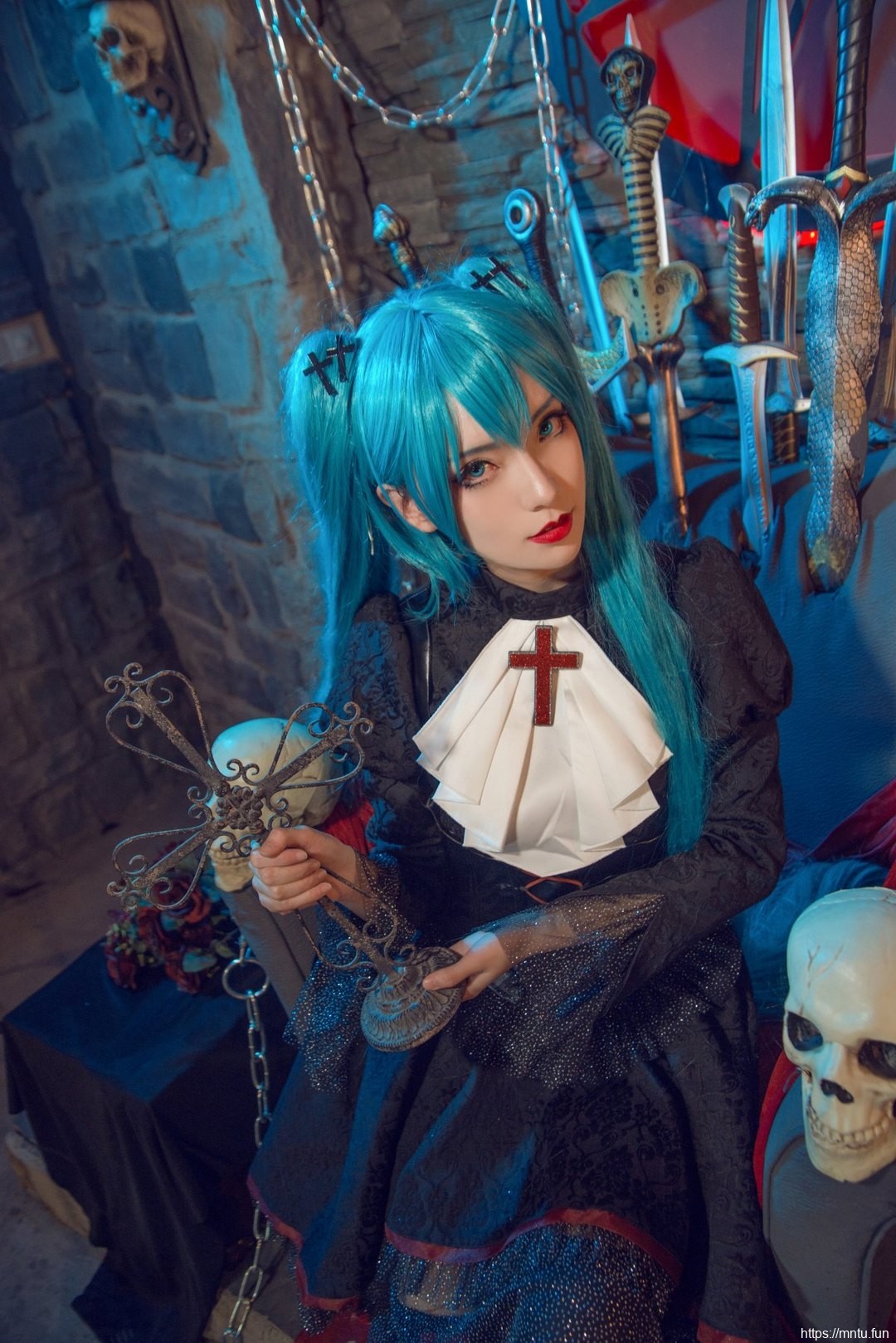 妖艳魅惑美女猫井澜Cosplay初音未来吸血鬼