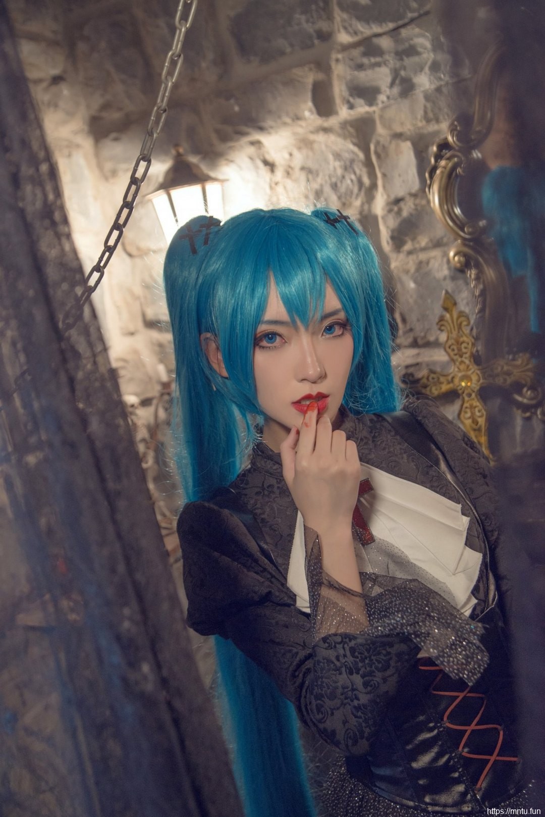 妖艳魅惑美女猫井澜Cosplay初音未来吸血鬼