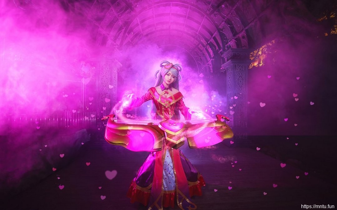 诱人美女御姐性感低胸裙cosplay英雄联盟琴瑟仙女娑娜