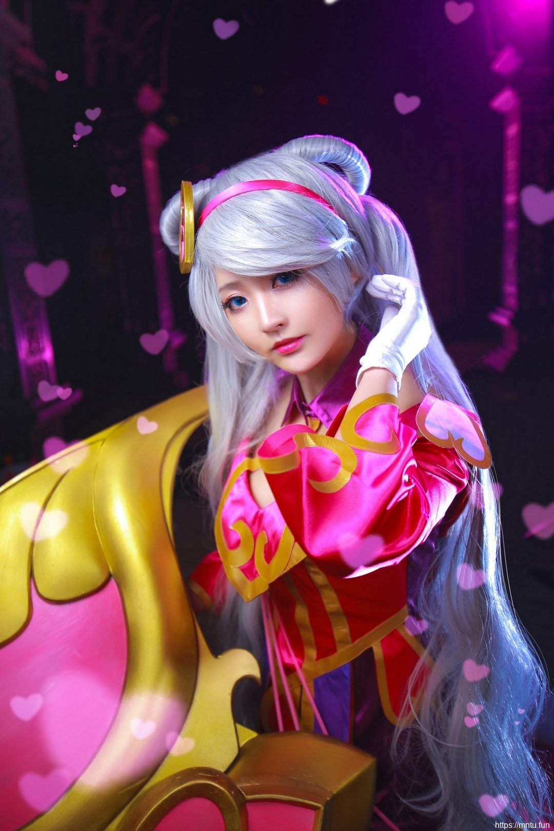 诱人美女御姐性感低胸裙cosplay英雄联盟琴瑟仙女娑娜