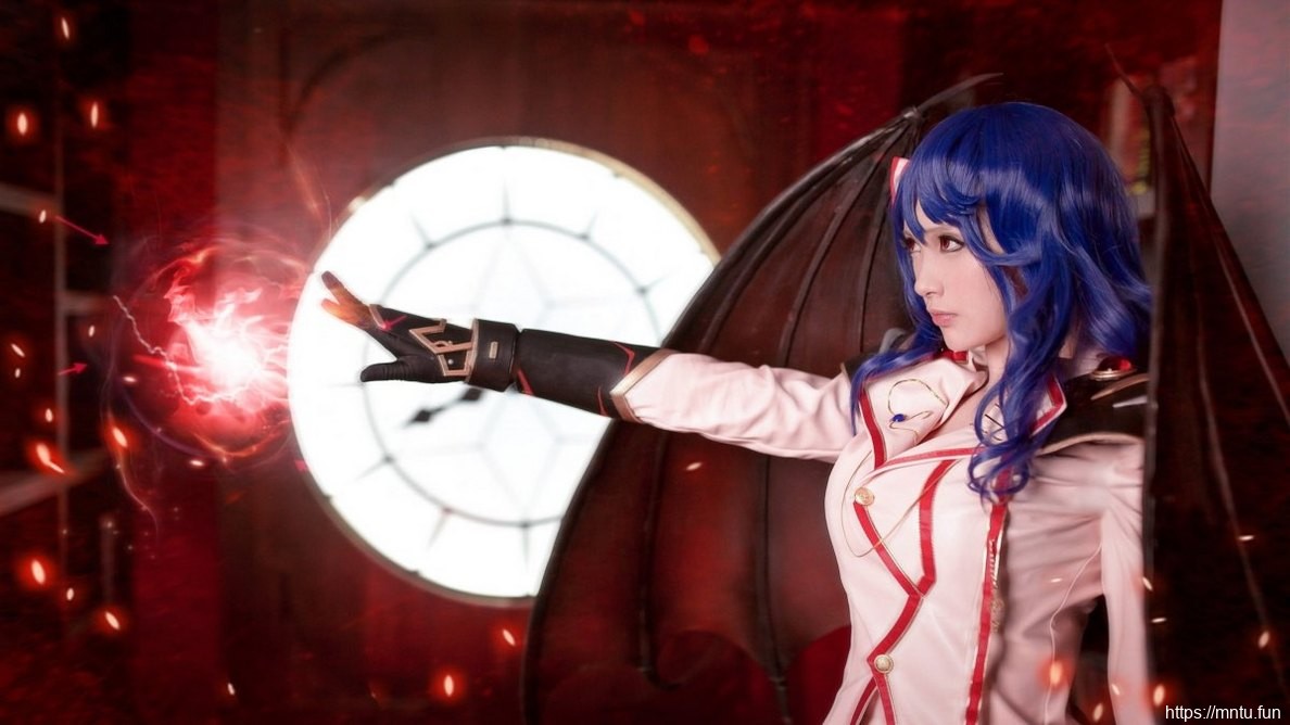 美女御姐高挑身材cosplay蕾米莉亚御姐范十足