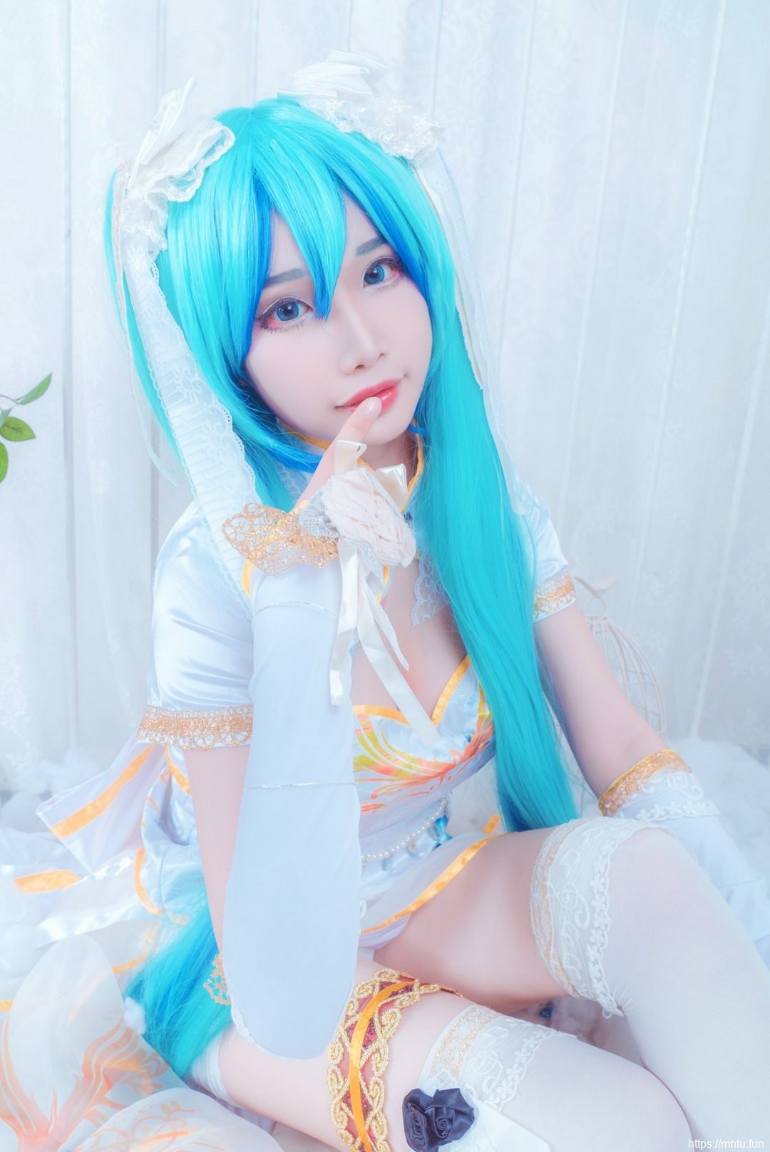 性感美女姐妹花cosplay初音未来vs洛天依
