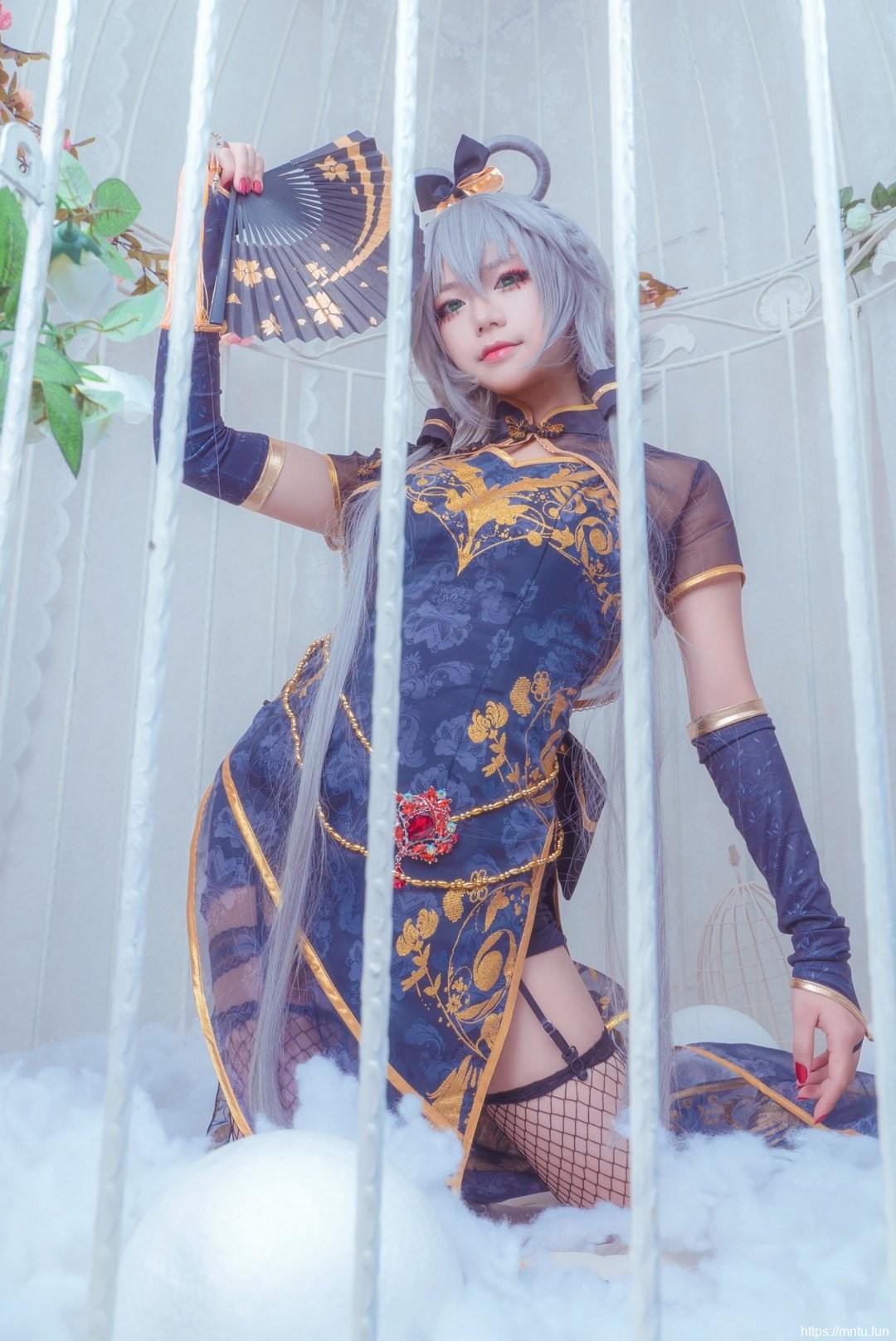 性感美女姐妹花cosplay初音未来vs洛天依