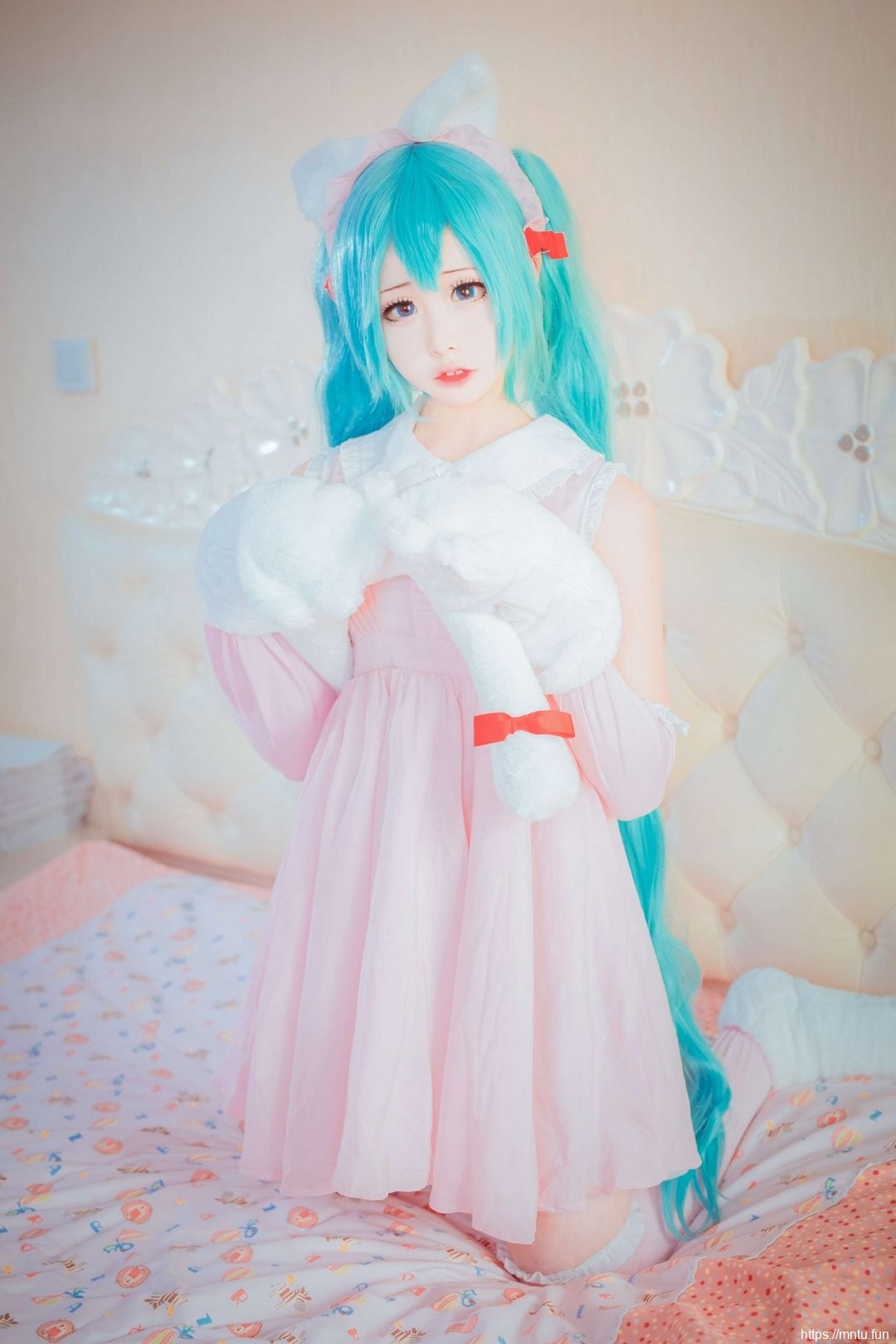 可爱小萝莉粉嫩甜美cosplay猫女郎初音未来