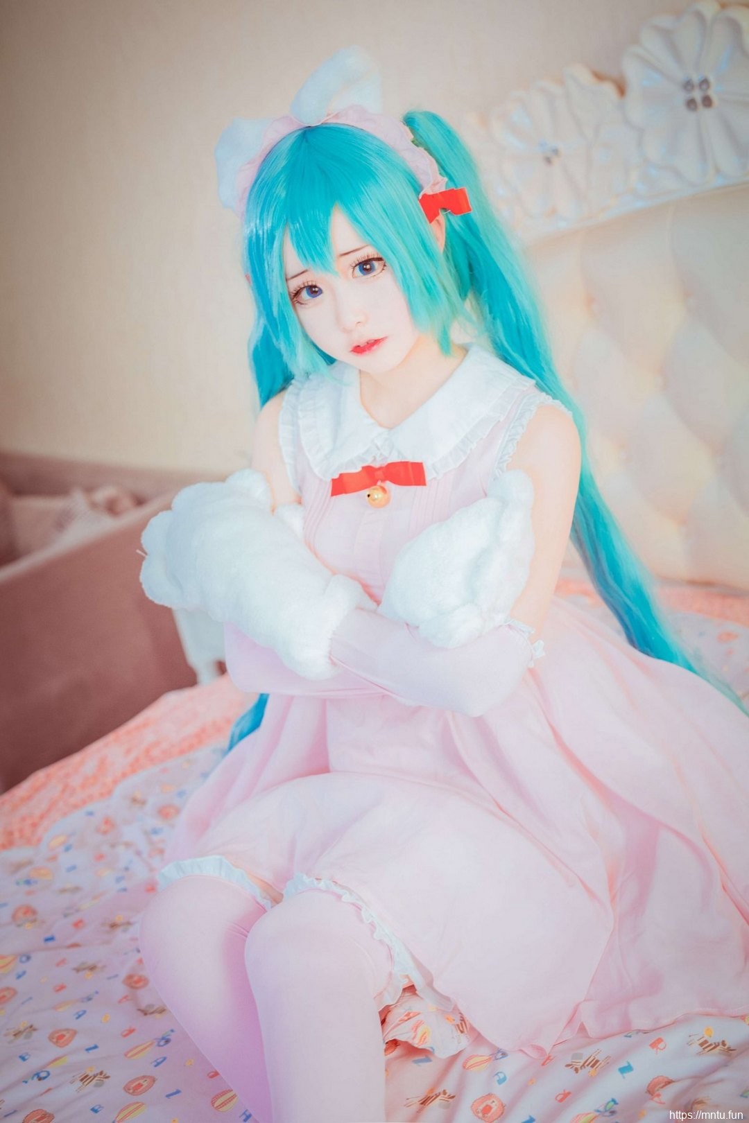 可爱小萝莉粉嫩甜美cosplay猫女郎初音未来