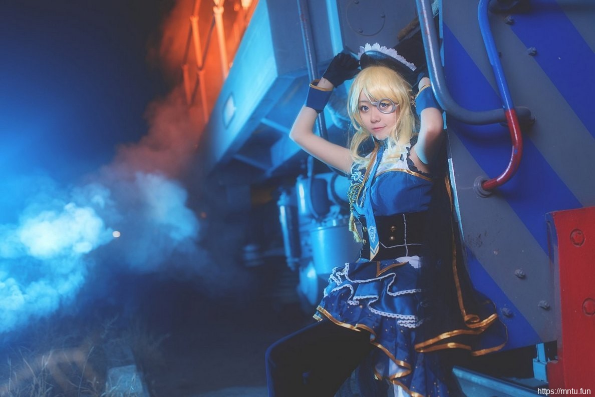 楚楚动人萌妹Cosplay动漫美女绚濑绘里