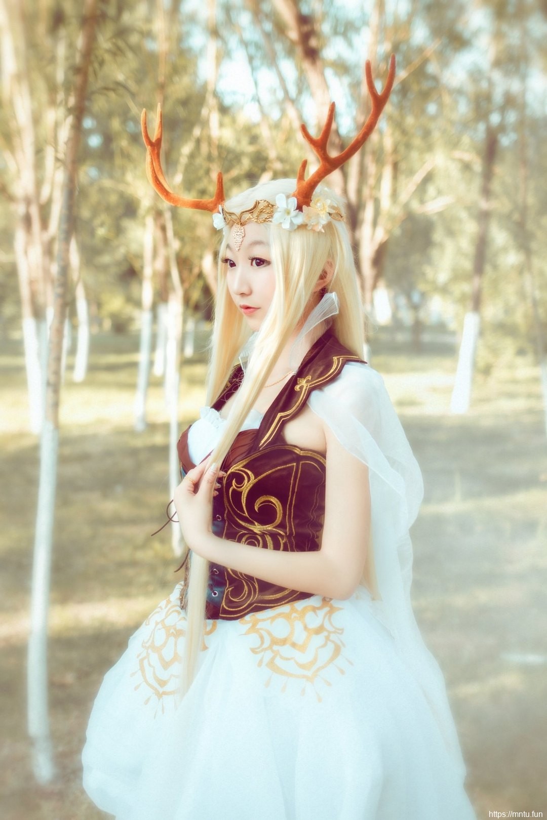 清纯美少女cosplay信鸽王国精灵鹿后唯美梦幻