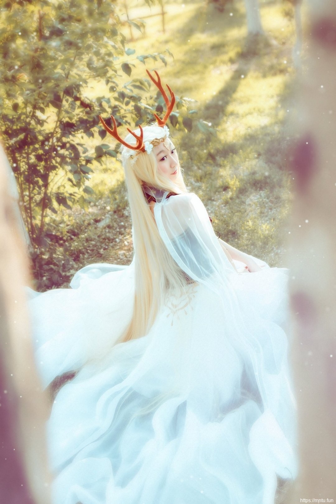 清纯美少女cosplay信鸽王国精灵鹿后唯美梦幻