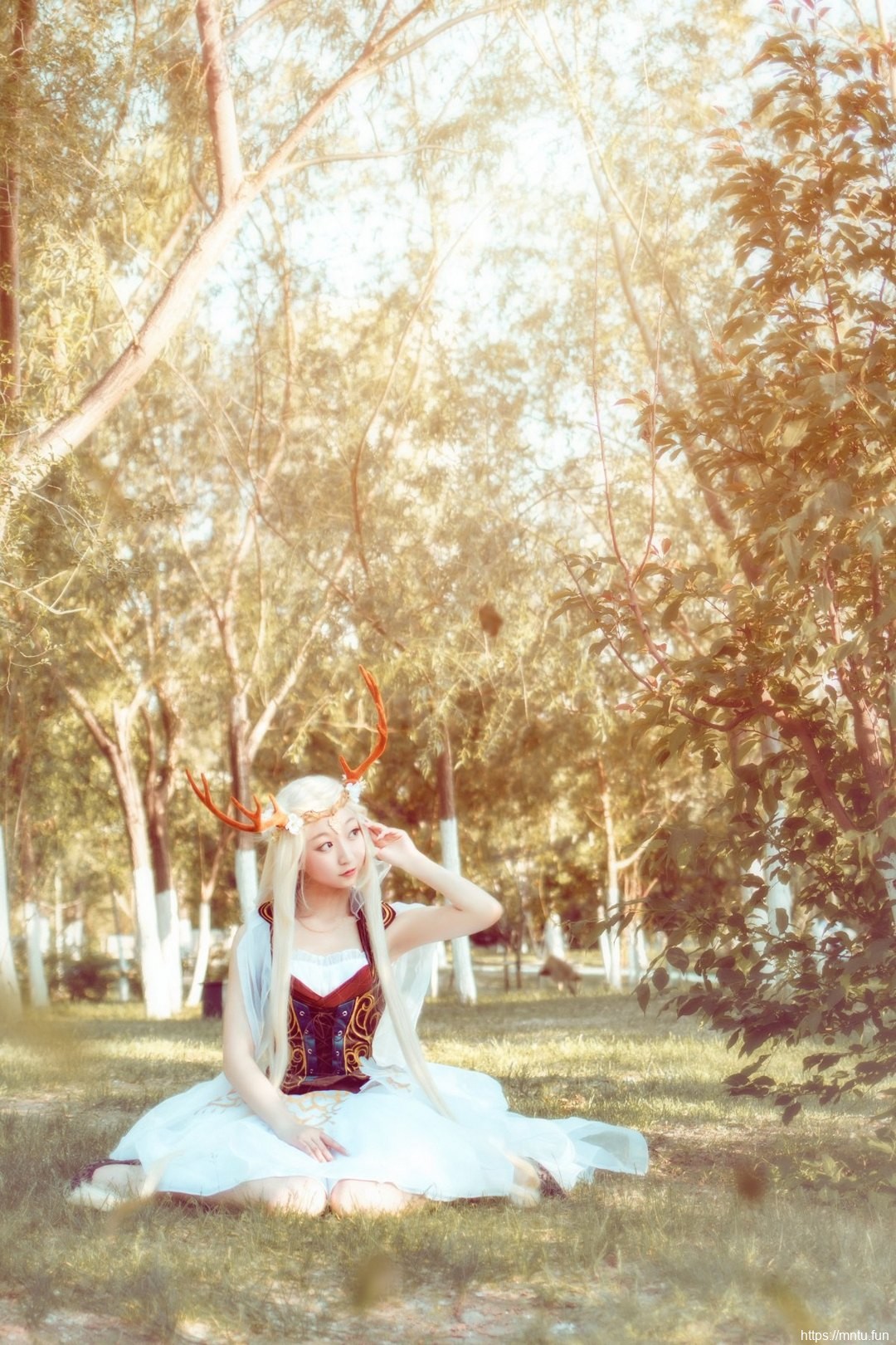 清纯美少女cosplay信鸽王国精灵鹿后唯美梦幻