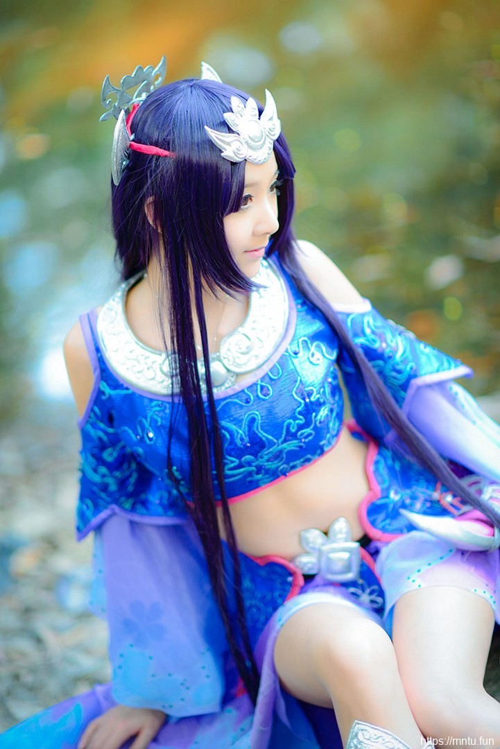 清新美女cosplay梦幻西游巫蛮儿图片