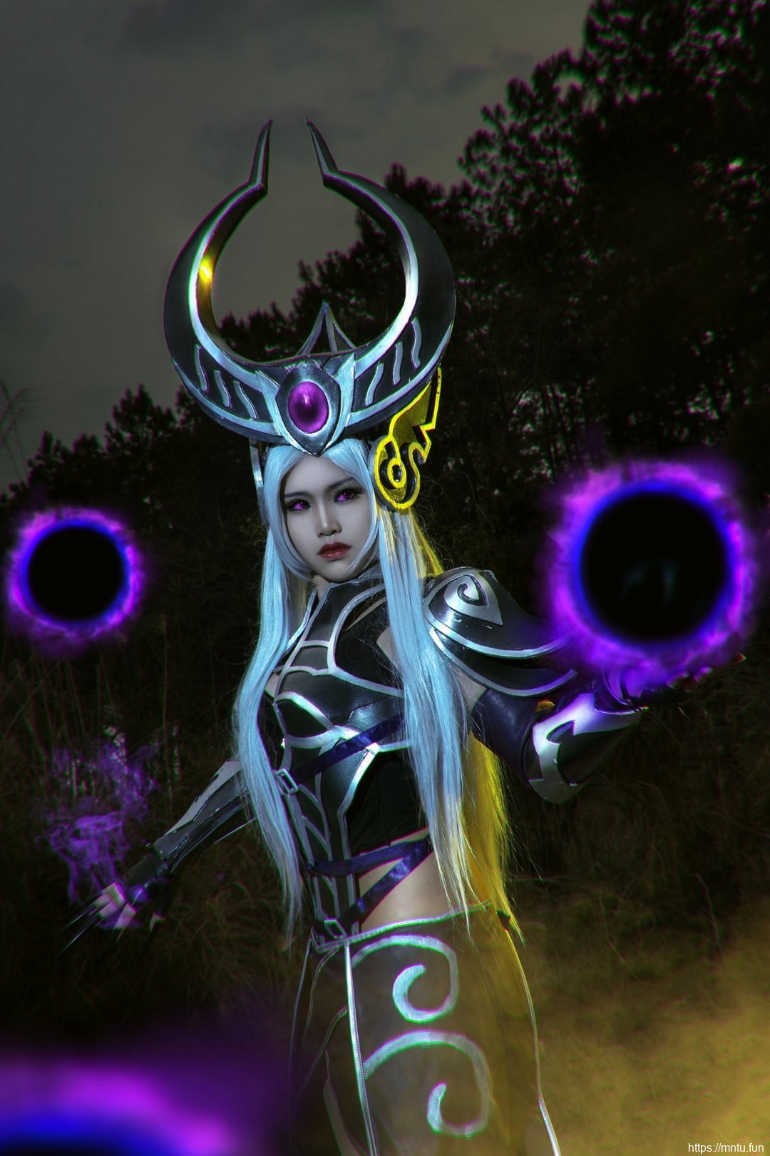 性感巨乳御姐cosplay英雄联盟暗黑元首辛德拉