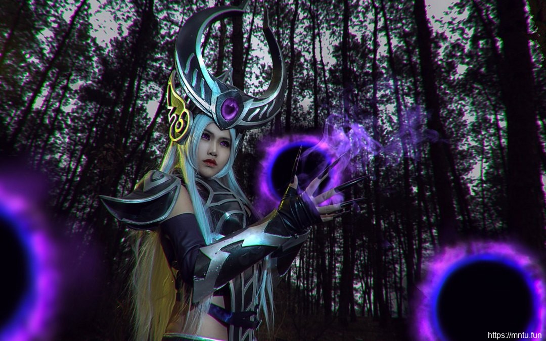 性感巨乳御姐cosplay英雄联盟暗黑元首辛德拉