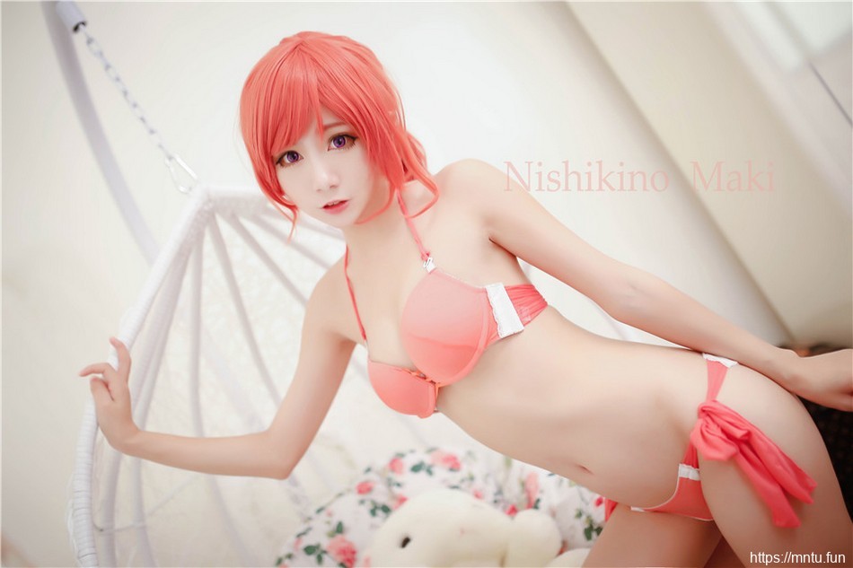 性感私房美女cosplay西木野真姬粉色内衣诱惑