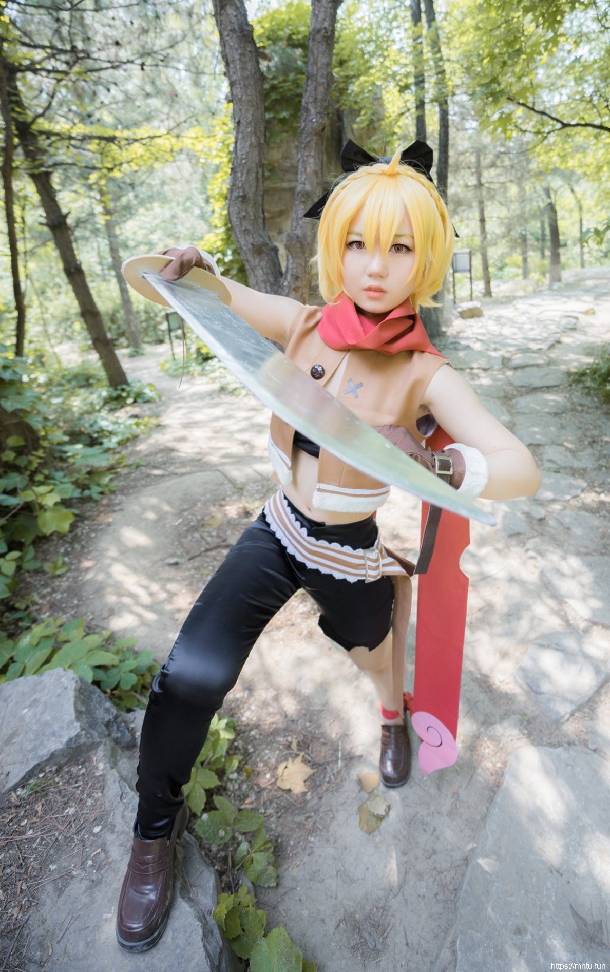 可爱迷人短发美少女cosplay动漫美女菲鲁特