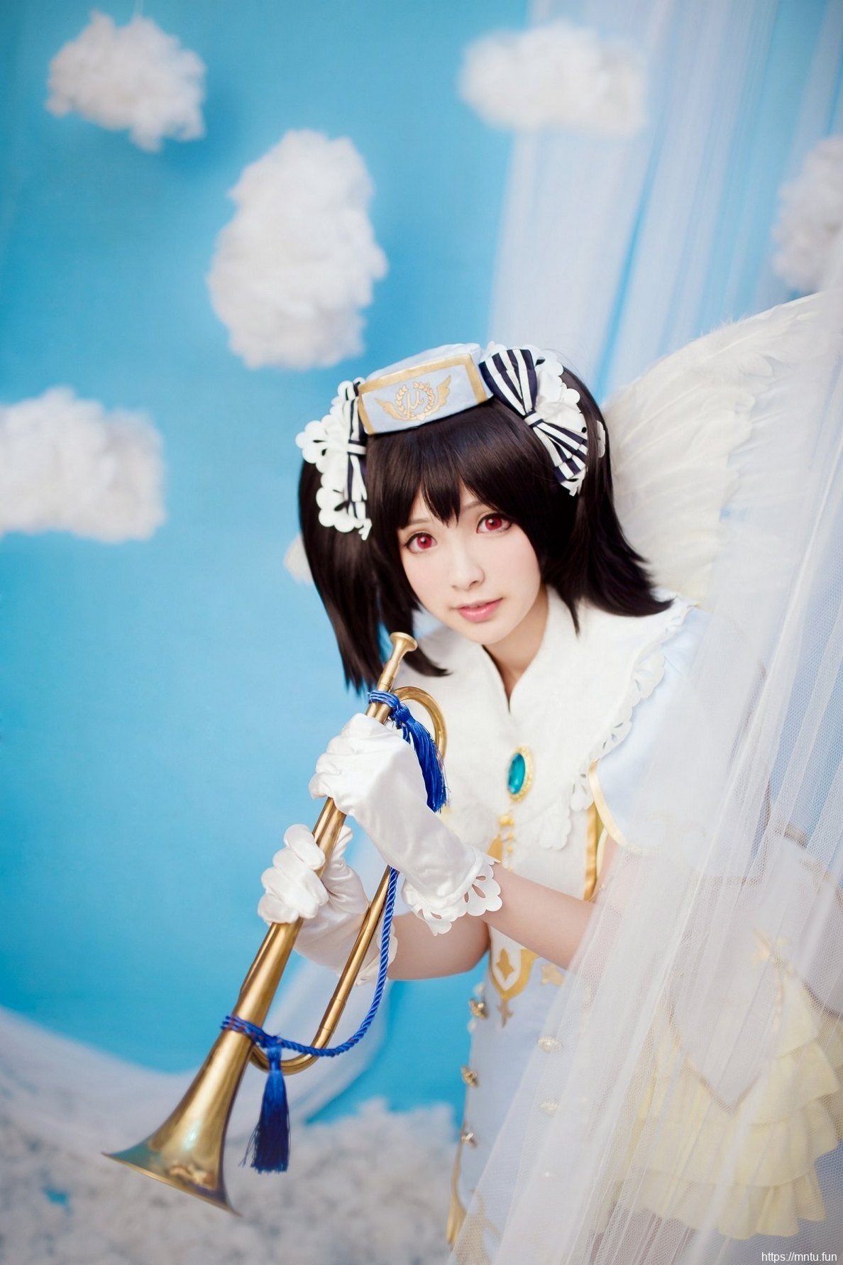 清纯美女白嫩肌肤cosplay日系风格矢泽妮可